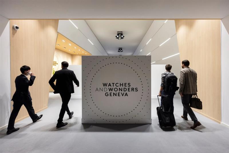 The Watches and Wonders Exhibition - A Convergence of Excellence in Watchmaking (2)