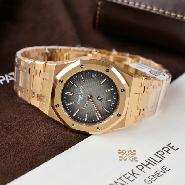 Audemars Piguet Royal Oak Jumbo 16202 Replica Watch Custom Gold Wrapped ZF Factory 39mm (2)