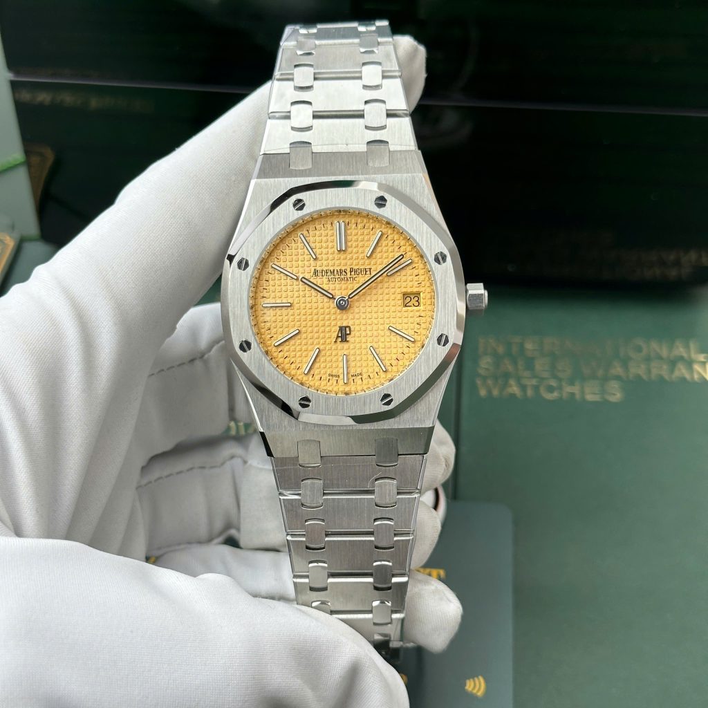 Audemars Piguet Royal Oak Jumbo Extra-thin 15202 Replica Watch Yellow Dial IP Factory 39mm (2)