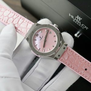 Hublot Classic Fusion Replica 11 Watch Womens Dial Mother Of Pearl Pink 33mm (2)